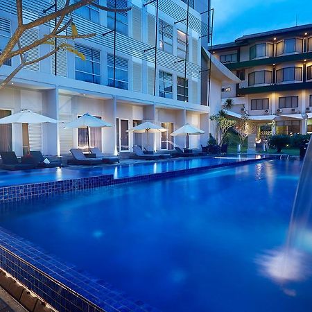 Grand Kecubung Hotel Пангкалан-Бун Екстер'єр фото